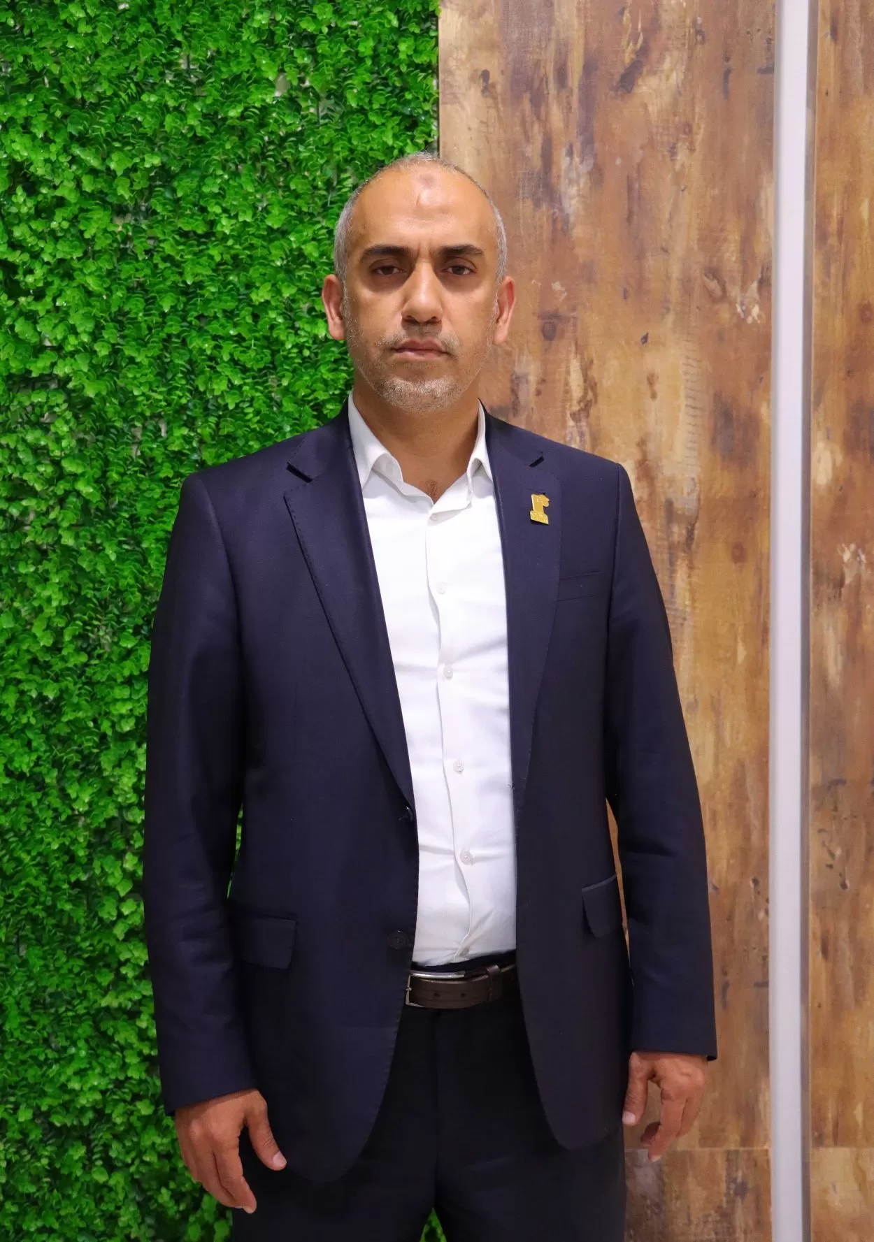 عبدالباسط الشرفي - المدير التنفيذي